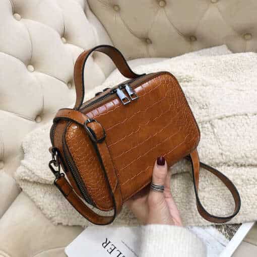 Lihtsad crossbody kotid