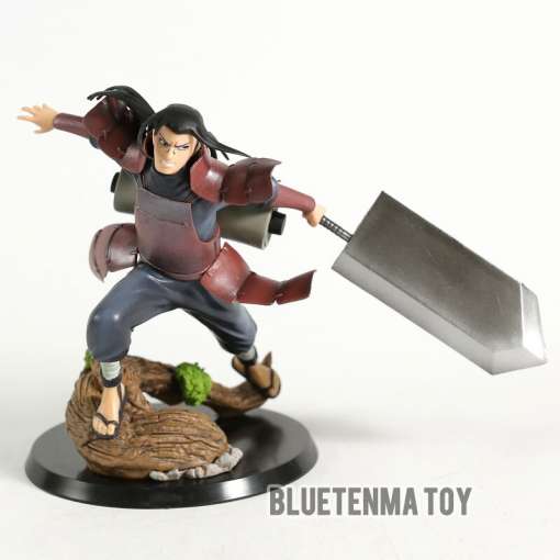 Sasuke Uchiha figuriinid