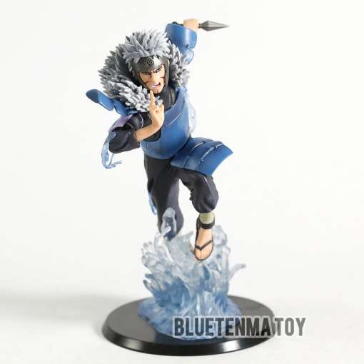 Sasuke Uchiha figuriinid